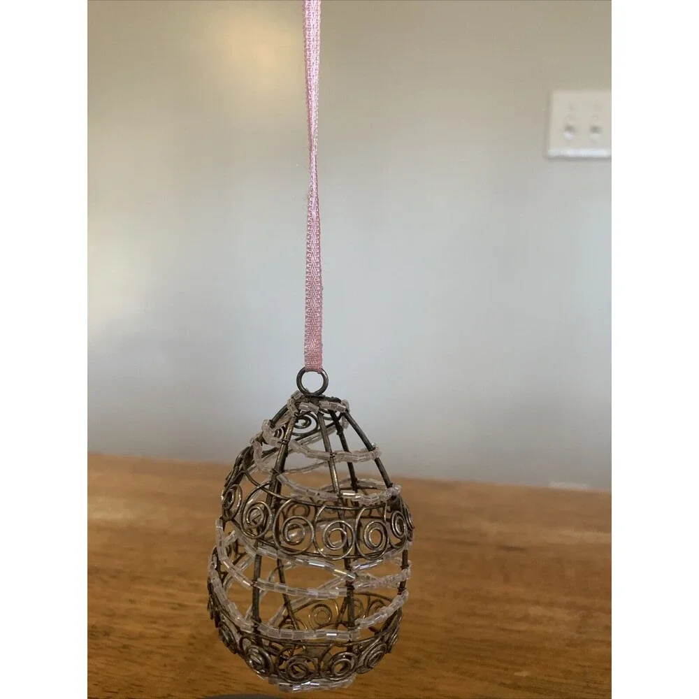 Vintage Pink Beaded Wire Egg Ornament‎ Easter